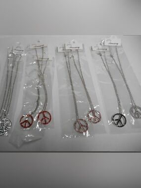 Peace Sign Pendant Necklace -many colors Options NEW VINTAGE 1980s/